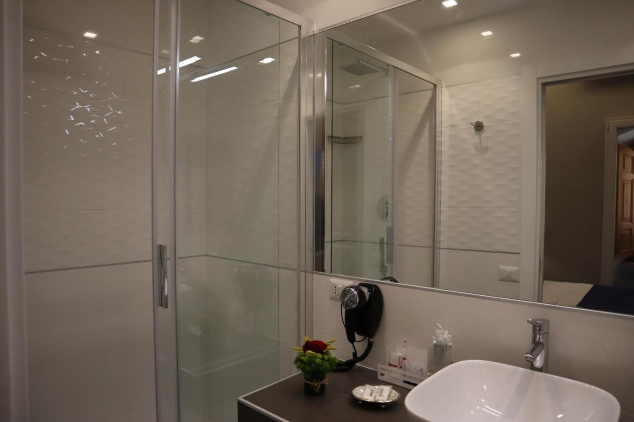 Millina Suites In Navona روما المظهر الخارجي الصورة