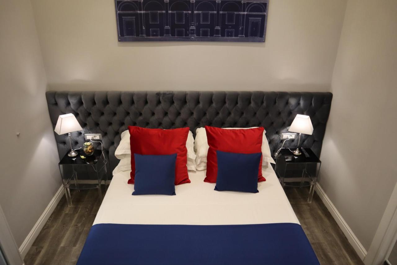 Millina Suites In Navona روما المظهر الخارجي الصورة